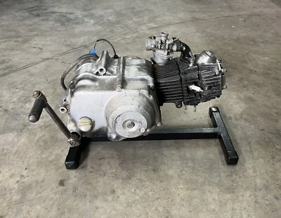 Soporte de motor Honda Z50 ACT70 C70 C100 XR70 CRF70 estacionario reparación reconstruir soporte Foto 1 de 4