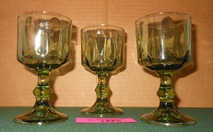 3 Green Glass Wine Heavy GOBLETS Textured Vintage - Picture 1 of 5