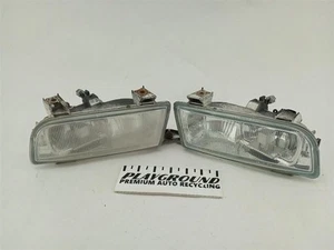 Saab 9-5 Aero Wagon Pair Of Front Fog Light Lamps Fits 2002 2003 2004 2005 - Picture 1 of 12