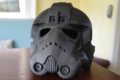 Capacete de piloto Star Wars Tie Fighter - Kit de cosplay impresso em 3D - Imagem 1 de 4