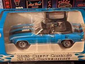 POWERFUL 1:24 SCALE 1969 CHEVY CAMARO 396 SS COOL BLUE CROWN PREMIUM COLLECTION - Picture 1 of 16