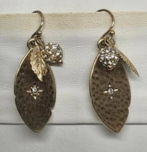 Hammered Gold Tone Leaf Shaped Triple Charm Dangle Earrings w/ Bead NWOT - Picture 1 of 10