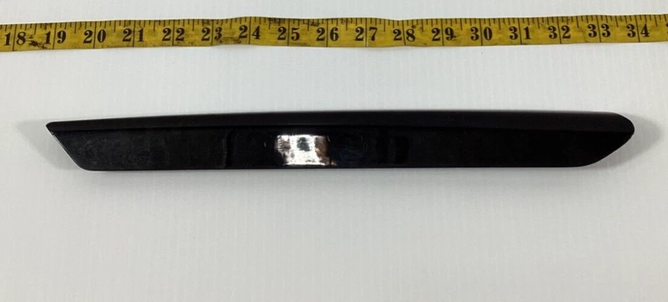 2010-2016 Mercedes-Benz E350 E550 Right Side Center Console Trim Strip OEM . - Image 1 of 4