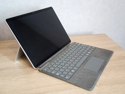 Microsoft Surface Pro 11 Snapdragon + Clavier Microsoft + Hub USB C - Photo 1/4