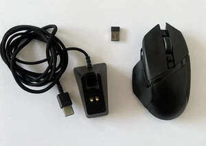 Razer Basilisk Ultimate Wireless Gaming Mouse with Charging Dock Black - Afbeelding 1 van 9