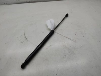 Volkswagen Tiguan 2011 Tailgate trunk strut damper 5N082755004S GJA4675 - Imagem 1 de 2