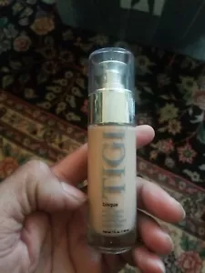 TIGI Satin Liquid Foundation BISQUE - Picture 1 of 1
