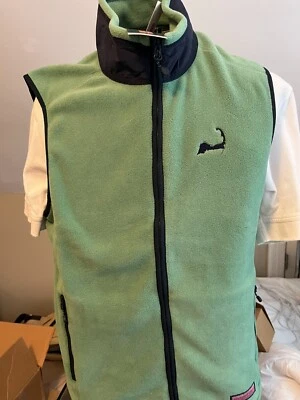 Vineyard Vines Custom Harbor Fleece Vest "Cape Cod" Logo Starboard Green  Medium - Image 1 of 4