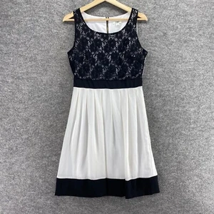 Cato Dress Women 6 White Floral Crochet Sheath Short Zipper Lined Sleeveless - Picture 1 of 9