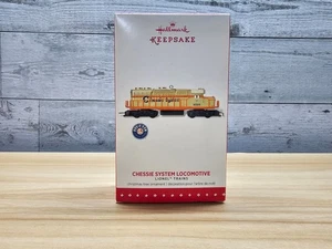 HALLMARK KEEPSKAE ORNAMENT - CHESSIE SYSTEM LOCOMOTIVE - LIONEL - 2015 - Picture 1 of 8