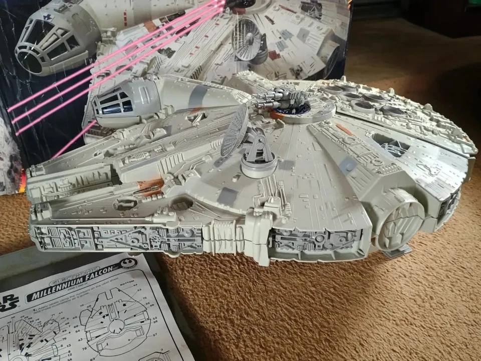 Halcón Milenario Electrónico Star Wars POTF2 - ¡Funciona! Solo exhibido - Sticke... Foto 1 de 1