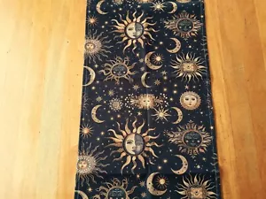 Runner da Tavolo Sole Luna Multicolore L180cm L33cm Wicca Celti 100% Poliestere - Foto 1 di 4
