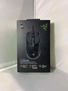 Razer Cobra Gaming Mouse: 58g, Gen-3 Optical Switches - Zdjęcie 1 z 1