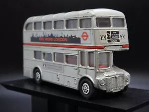 Corgi London Transport Routemaster the Queen's Silver Jubilee Celebration 1977 - Picture 1 of 9