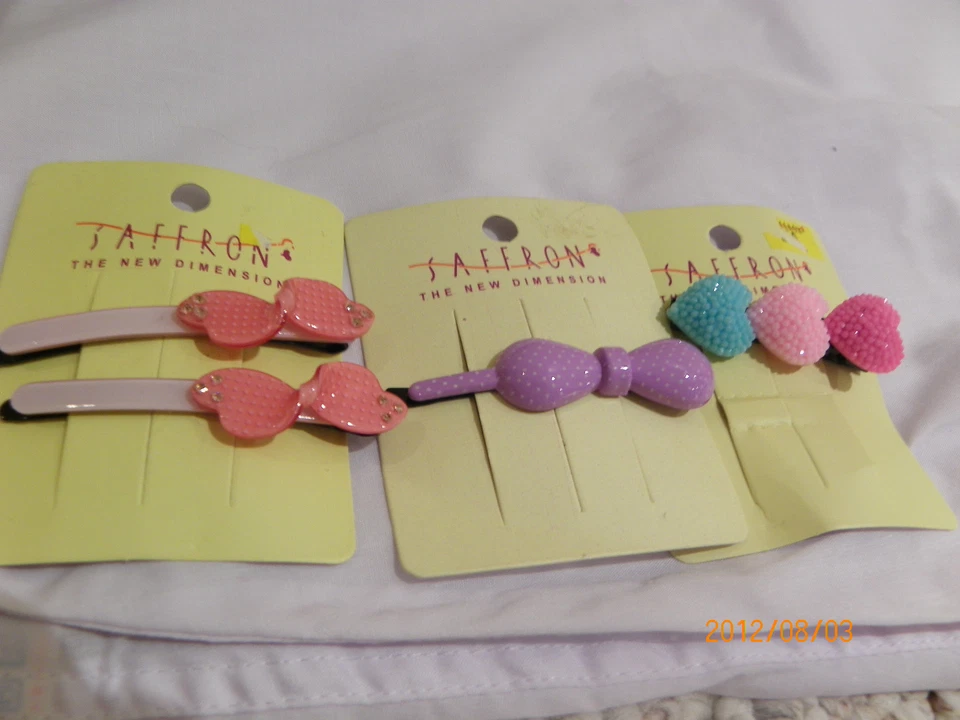 4 pinzas para el cabello corazones rosas y morados para niñas envío gratuito nuevas con etiquetas Foto 1 de 1