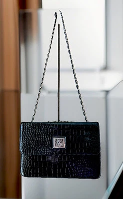 Anne Klein Small Handbag Black Patent Croc Embossed Gold Chain Strap Purse - Image 1 of 4