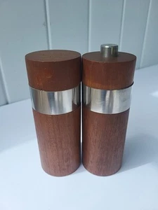 ¿Teca numerada firmada por Dansk Salt Pepper Sven Peterson? MCM Danés Vintage - Imagen 1 de 10