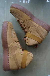 Nike Air Force 1 High LE(GS) Mid-Top Sneaker Braun Wildleder 6 Y ( EUR 38,5) NEU - Bild 1 von 10