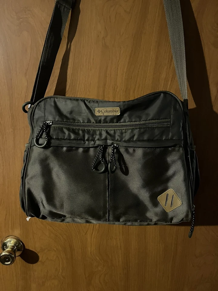 Bolsa de mensajero/pañales Columbia Expedition Ridge verde ¡¡Excelente!!! Foto 1 de 4