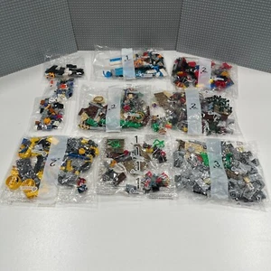 LEGO 10 New & Sealed Packs from Various Sets : 12 Minifigures + Multicolor Lego - Picture 1 of 24