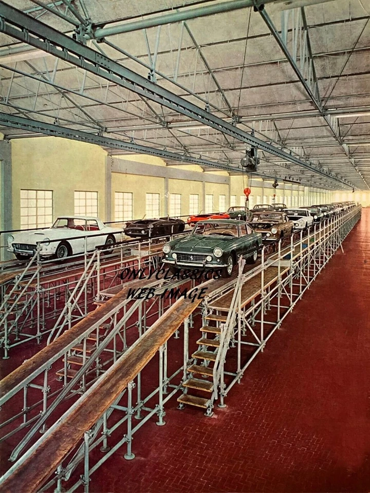 Póster fotográfico Ferrari 250GT 1961 línea de montaje, Phil Hill, Enzo, SEFAC, en muy buena condición 12x16 Foto 1 de 1