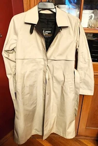 London Fog Jacket Women's 8 Petite Beige Long Coat - Button Up and Belted - Picture 1 of 3