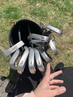 Vectra V2 4-9, PW, SW Iron Set.  Right-Handed, Stainless Steel Good Condition - Image 1 of 4