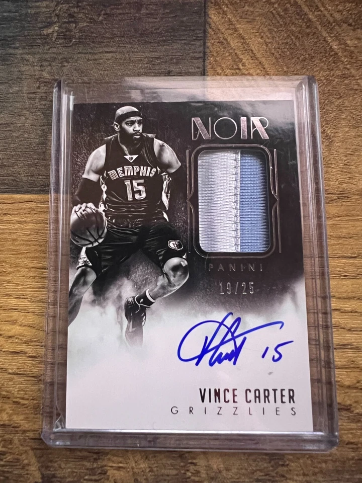 2014-15 Vince Carter Noir On Card Auto patches 19/25 Game Worn Material - Image 1 of 2