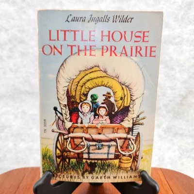 Little House on the Prairie Laura Ingalls Wilder Scholastic Garth Williams - Image 1 of 4
