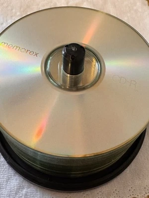Memorex CD-R  Recordable  52X 700MB 80 Min  45 In Pkg Blank. - Image 1 of 4