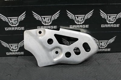 2002 KAWASAKI KDX220R FABRICANTE DE EQUIPAMENTO ORIGINAL FREIO TRASEIRO MESTRE TAMPA DO CILINDRO PROTETOR DE QUADRO - Imagem 1 de 4