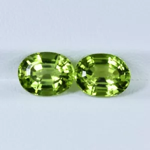 4.78 ct BEST GRADE LUSTUR NICE GREEN / NATURAL PERIDOT - Oval Pair Video !!! - Picture 1 of 2