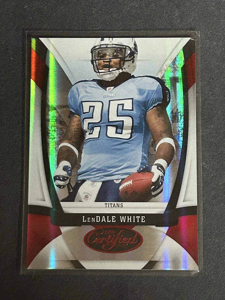 2009 Certified Mirror Red LenDale White #121 Tennessee Titans 72/250 - Image 1 of 2