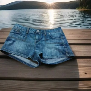 Mudd Y2K Style Low-Rise Blue Denim Button Front Shorts Juniors Size 13 - Picture 1 of 12