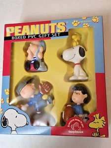 Peanuts Boxed PVC Gift Set Figures 3” Snoopy Charlie Brown Linus Lucy Applause - Picture 1 of 3