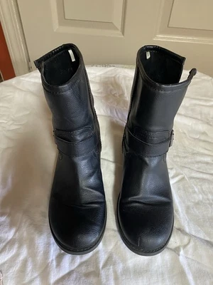 Botas de tornozelo femininas Old Navy tamanho 9 - Imagem 1 de 4