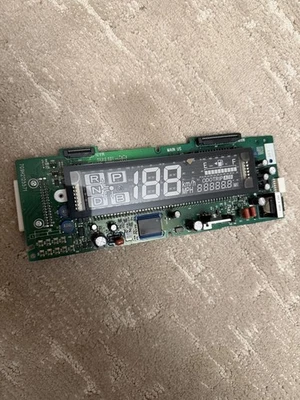 Cuadro de instrumentos velocímetro Toyota Prius 2008. Usado y funciona. Gran forma Foto 1 de 2