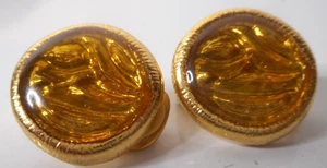 Goldfarbene 3/4" runde Clip-On Ohrringe orange Acryl Wirbel Einsatz leicht gewölbt - Bild 1 von 9
