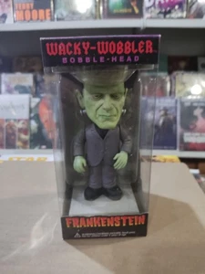 Funko Universal Monsters Frankenstein Wacky Wobbler NUEVO - Imagen 1 de 6