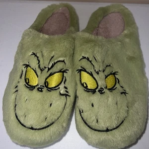 Pantofole Grinch taglia 9-10,5 verde pelliccia sintetica slip on unisex regalo vacanze Natale! - Foto 1 di 9