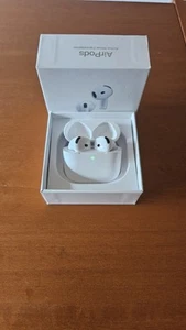Apple Airpods 4 generazione Cancellazione Rumore Condizioni Perfette - Zdjęcie 1 z 7