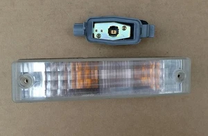 1987 1988 1989 1990 ACURA LEGEND 2 Dr Door Turn Signal Parking Lamp Light LH - Picture 1 of 4