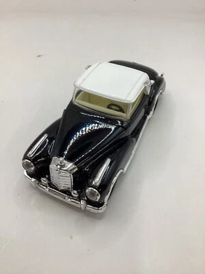 1:32 Mercedes Benz 300S. 1956. Corgi Classics. - Image 1 of 4