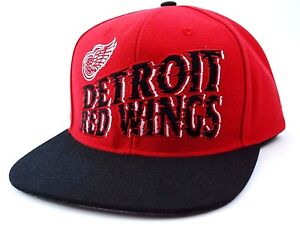 Detroit Red Wings CCM NS29Z NHL Team Logo Red & Black Snapback Hockey Cap Hat