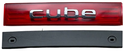 Nissan Cube 2009-2014 panel central inferior trasero insignia emblema reflector embellecedor bisel Foto 1 de 4