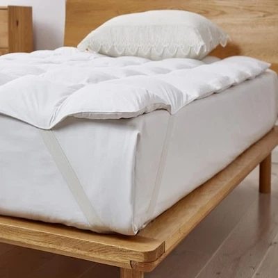 SERTA SE706307 White Goose Feather and Down Fiber Featherbed, Full - Image 1 of 2