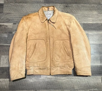 Montgomery Ward Barlovento Hombres 38 Pequeña Vintage Gamuza Cuero Chaqueta LEER Garra Foto 1 de 4