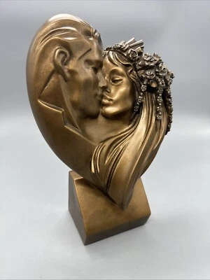 Austin Productions Escultura Amantes Besándose 1999 Bronce Raro Foto 1 de 4
