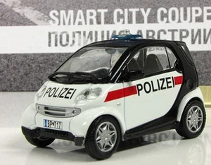 DeA 1:43 Smart City Coupe Austrian police serie Police cars of the world - Picture 1 of 1