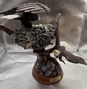 Bradford Exchange Bald Eagle Sculpture Protectors of the Nest - Winged Guardians - Picture 1 of 17